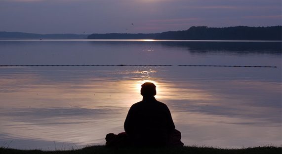 ngoi-thien-zen-chaymoc