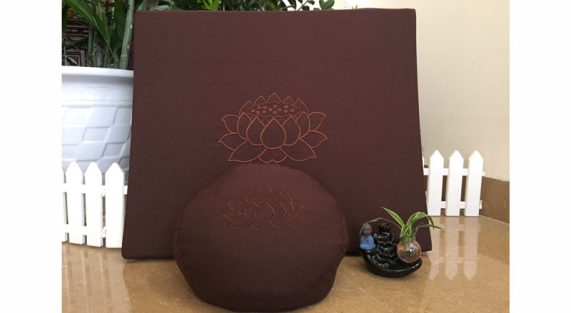 Bồ đoàn tọa cụ Chay Mộc