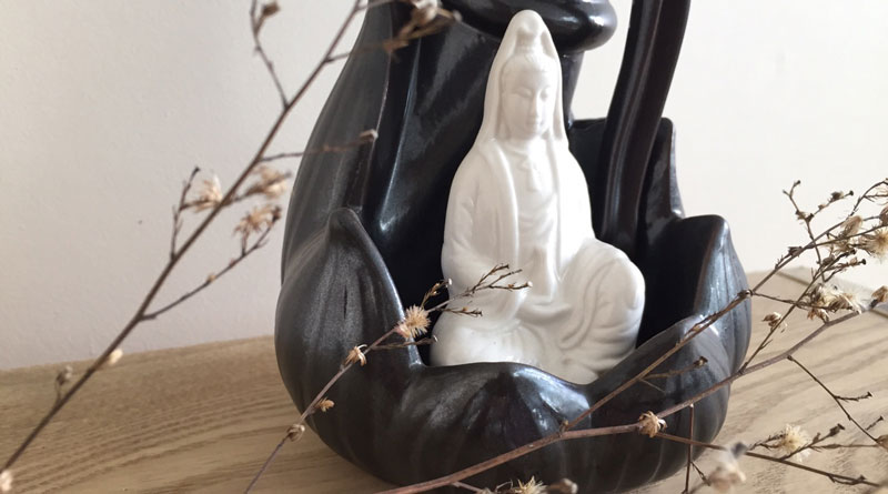 Quan thế âm bồ tát chay mộc