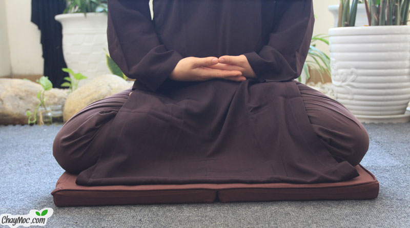 Hành thiền như thế nào là đúng?